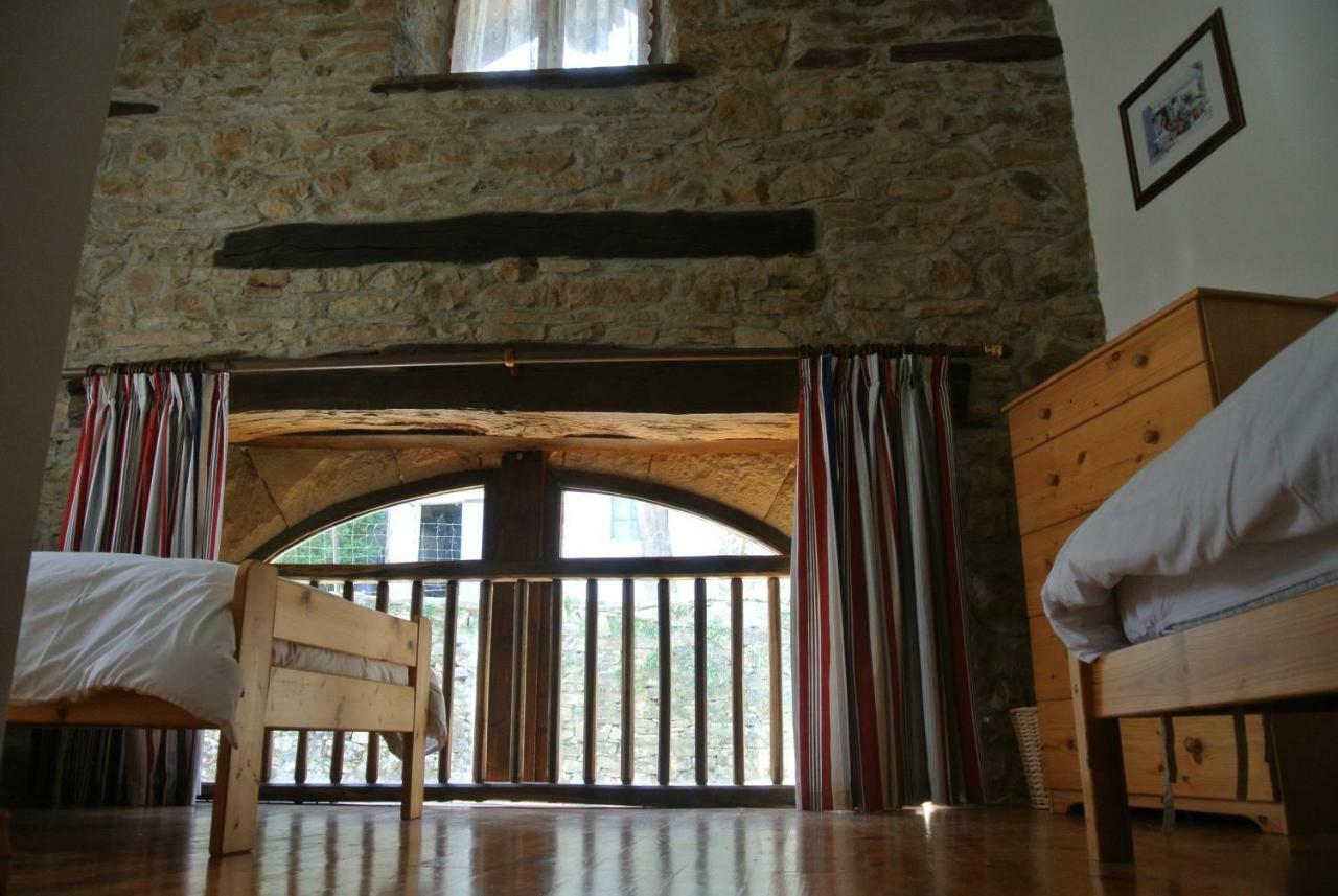 La Caze Gites Broquies Extérieur photo